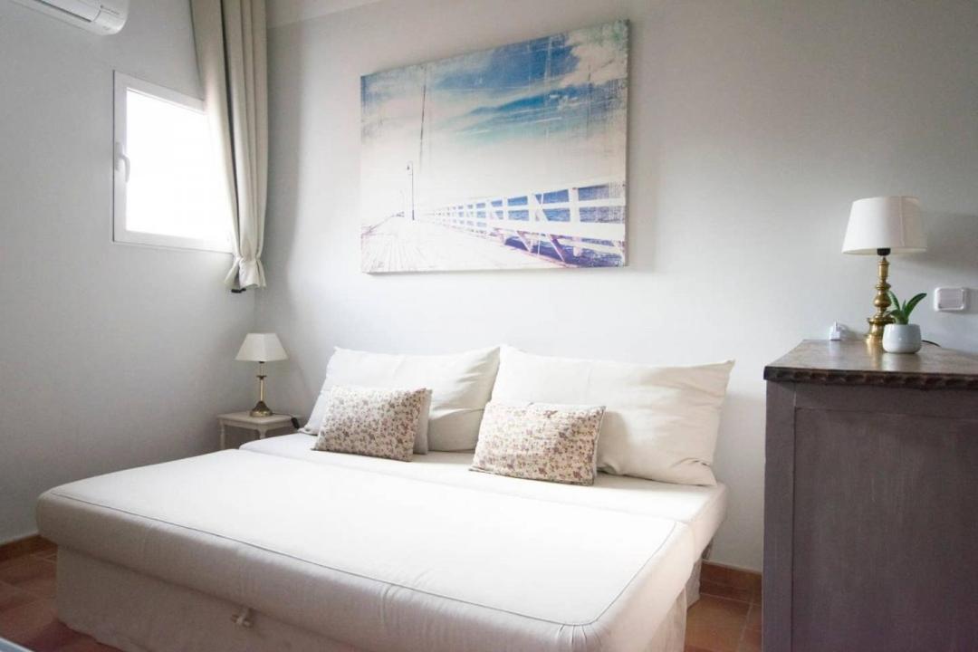 Cozy One-Bedroom Penthhouse La Latina マドリード エクステリア 写真